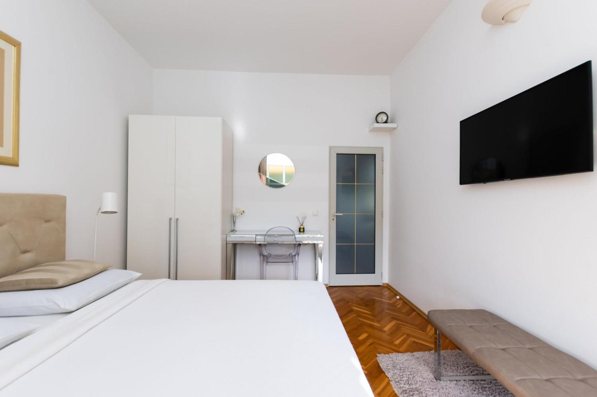Apartments Sinisa Malinska Eksteriør billede
